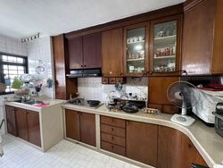 Blk 533 Hougang Avenue 6 (Hougang), HDB Executive #558025081